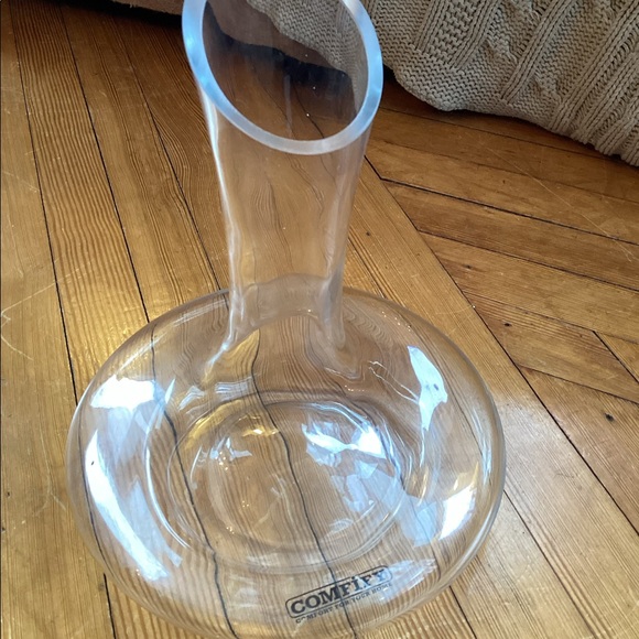 Comfify glass wine decanter  10” high 9” wide - Picture 2 of 7